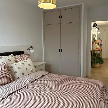 Apartment Vistas A La Ria, Camas 160Cm, Reformado, Wifi *