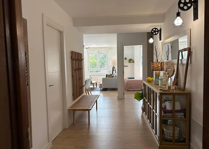 Vistas A La Ria, Camas 160cm, Reformado, Wifi Apartment